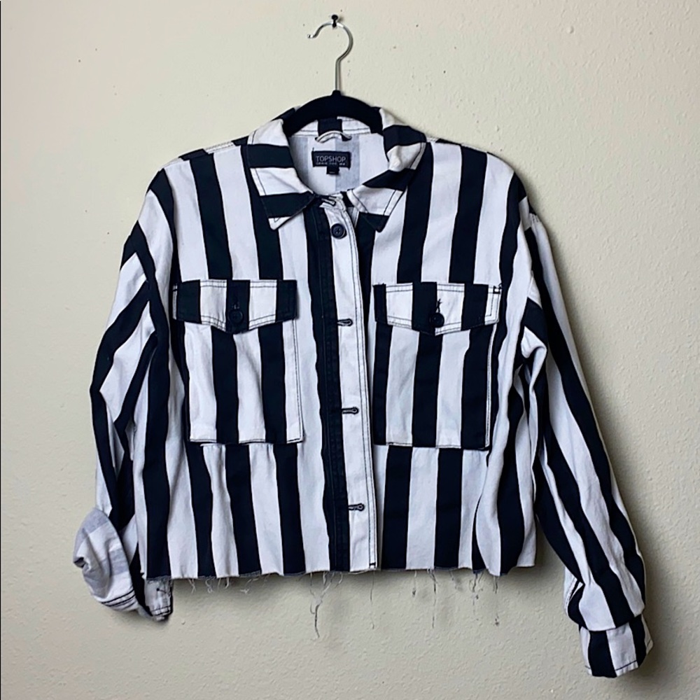 TOPSHOP Denim Jacket